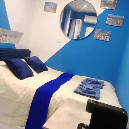 Pokoj Dla 2 Z Prywatnym Balkonem, Lazienka I Wejsciem Bari Exteriör bild